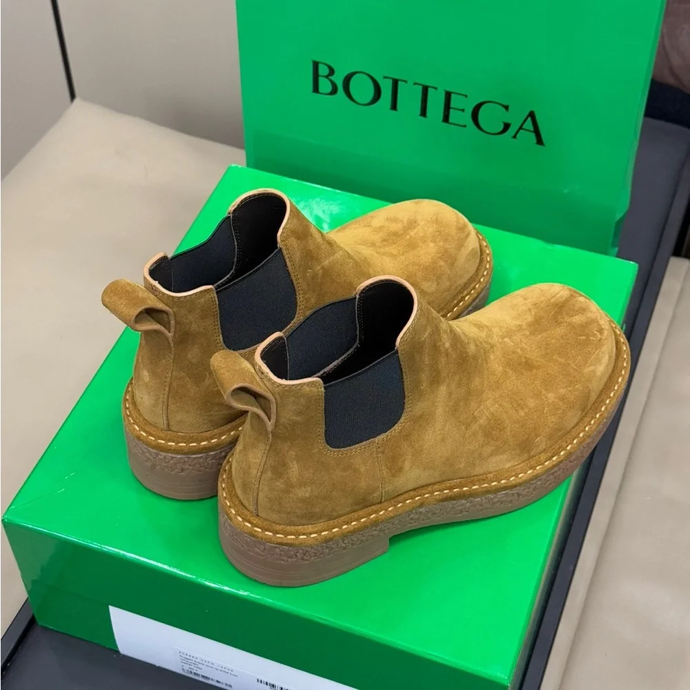 Bottega Veneta Men's Suede Chukka Boots in Mustard